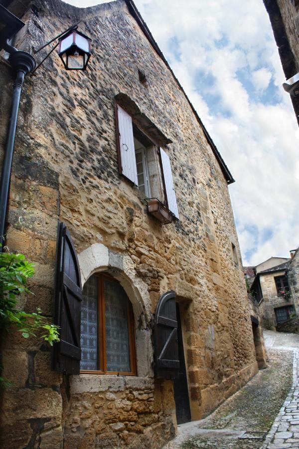 La Petite Maison Beynac-et-Cazenac Buitenkant foto